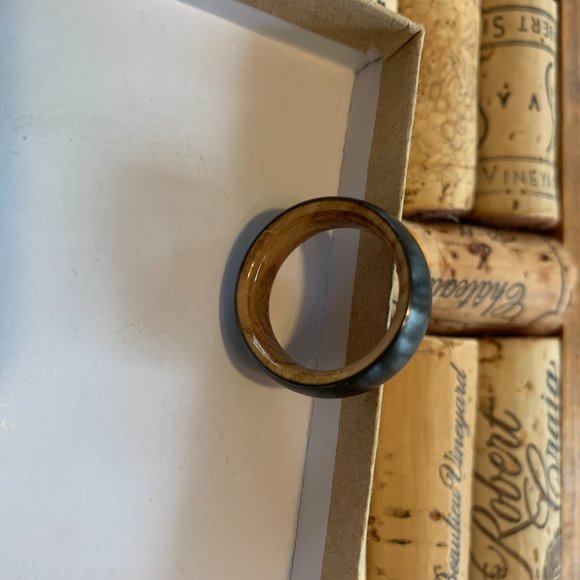 Satin Black Ceramic and English Oak Men's Wedding Band/Ring - Picture 4 of 8